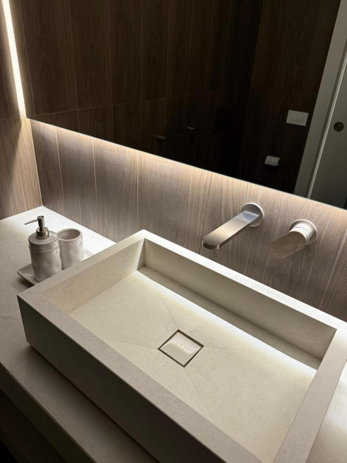 Ando'S Boutique Apartment ミラノ エクステリア 写真
